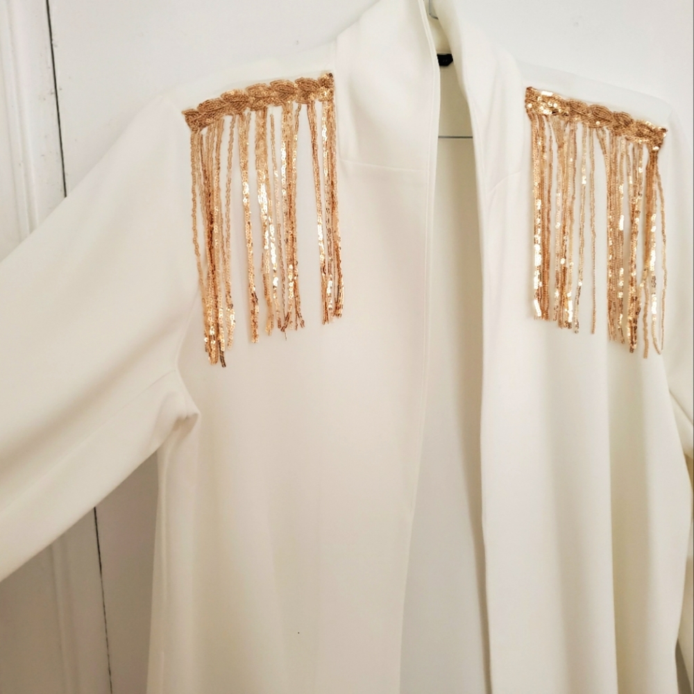 SHEIN Curve White Blazer With Gold Hem